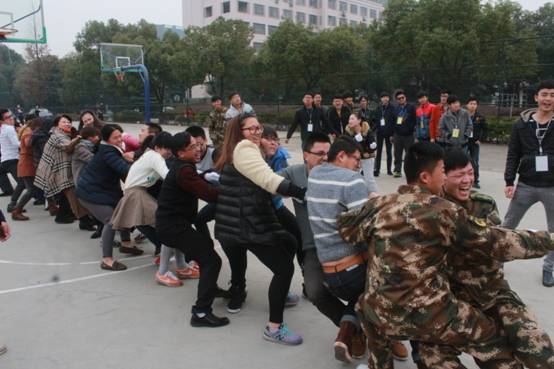 教工组拔河风采3.JPG